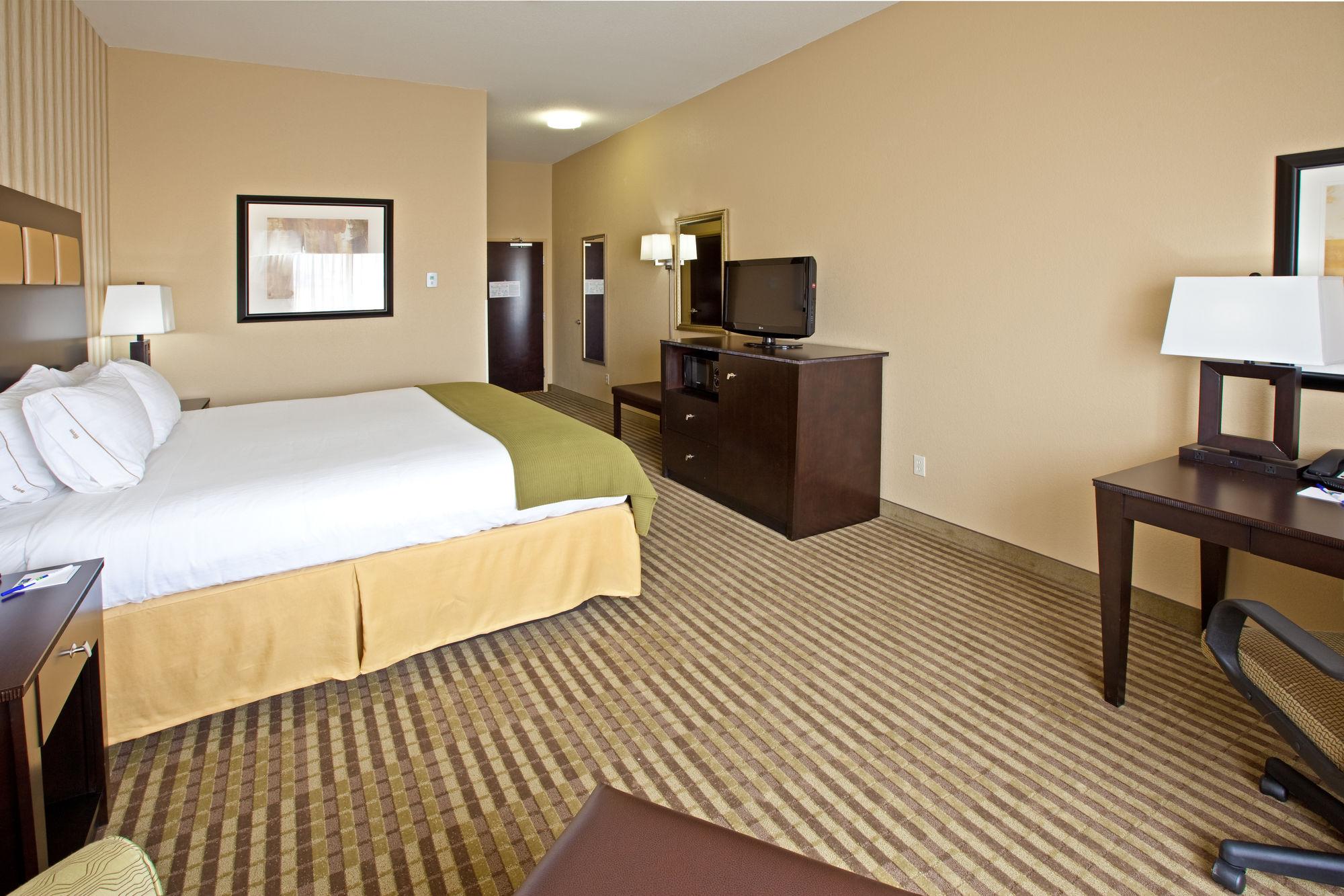 Holiday Inn Express Hotel & Suites Richwood - Cincinnati South By Ihg Exterior photo